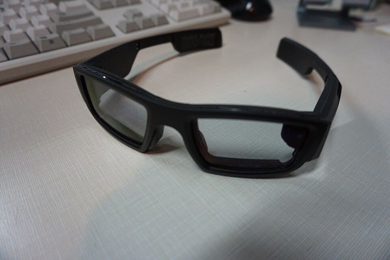 File:Vuzix Blade.jpg