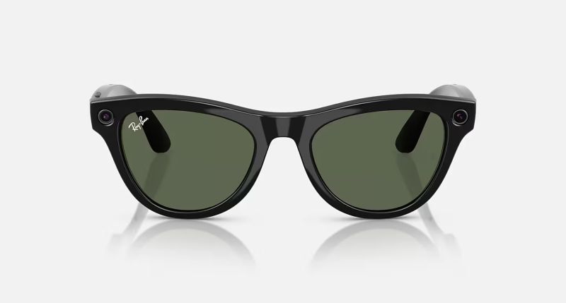 File:Ray-ban meta ai glasses skyler52.jpg