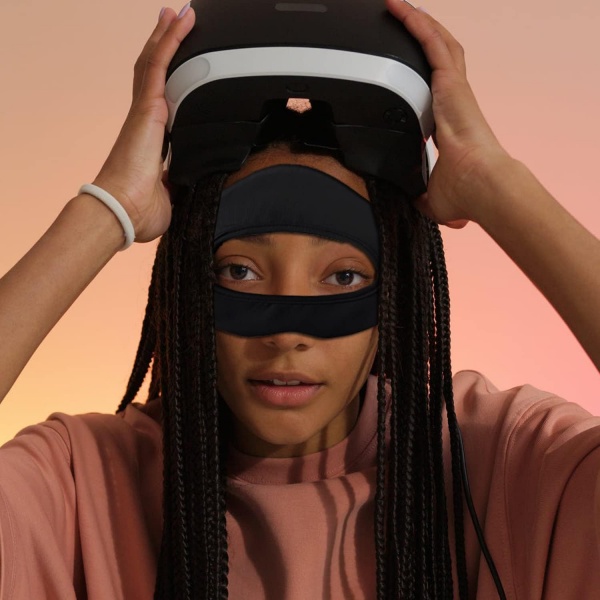 File:APOSU Adjustable VR Eye Mask Sweat Band for Meta-Meta Quest 2, HTC Vive - Sweatproof & Machine Washable image4.jpg