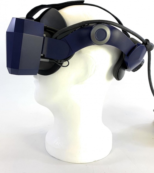 File:Pimax Vision 5K Super VR Headset for PC with 200°FOV, 180Hz Refresh Rate, Dual 2560x1440p, USB-Powered, Modular Audio Strap image8.jpg