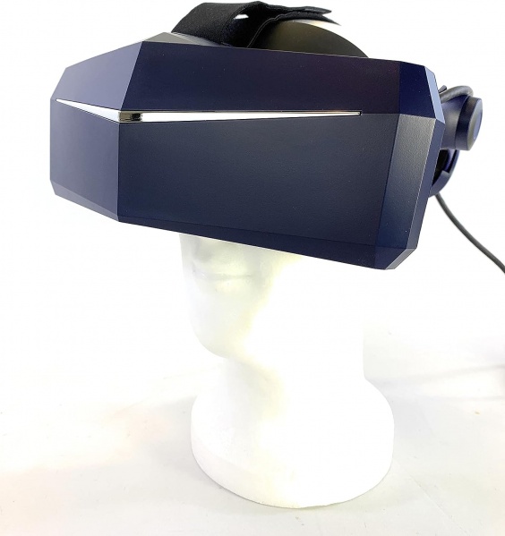 File:Pimax Vision 5K Super VR Headset for PC with 200°FOV, 180Hz Refresh Rate, Dual 2560x1440p, USB-Powered, Modular Audio Strap image5.jpg