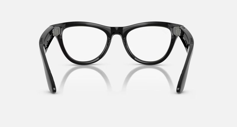 File:Ray-ban meta ai glasses skyler35.jpg