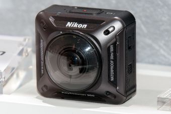 Front and side of a Nikon KeyMission 360 camera.