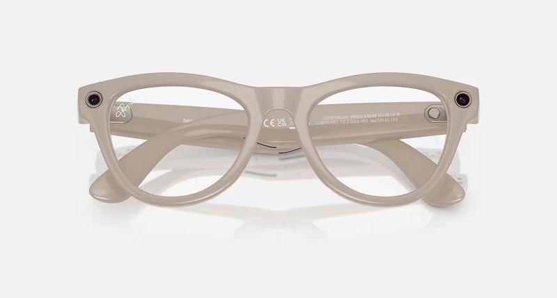 File:Ray-ban meta ai glasses skyler67.jpg