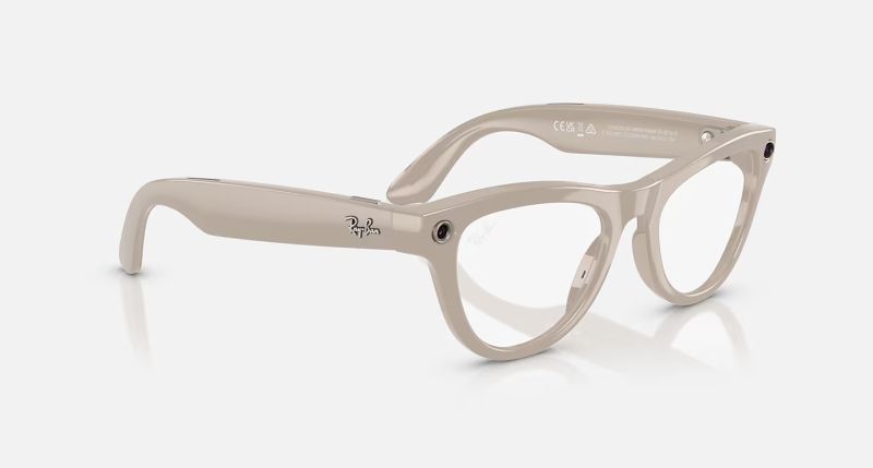 File:Ray-ban meta ai glasses skyler68.jpg